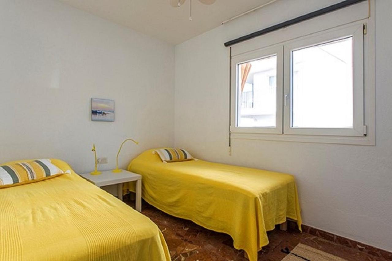 Casa Cava, C Merida 7 内尔哈 外观 照片