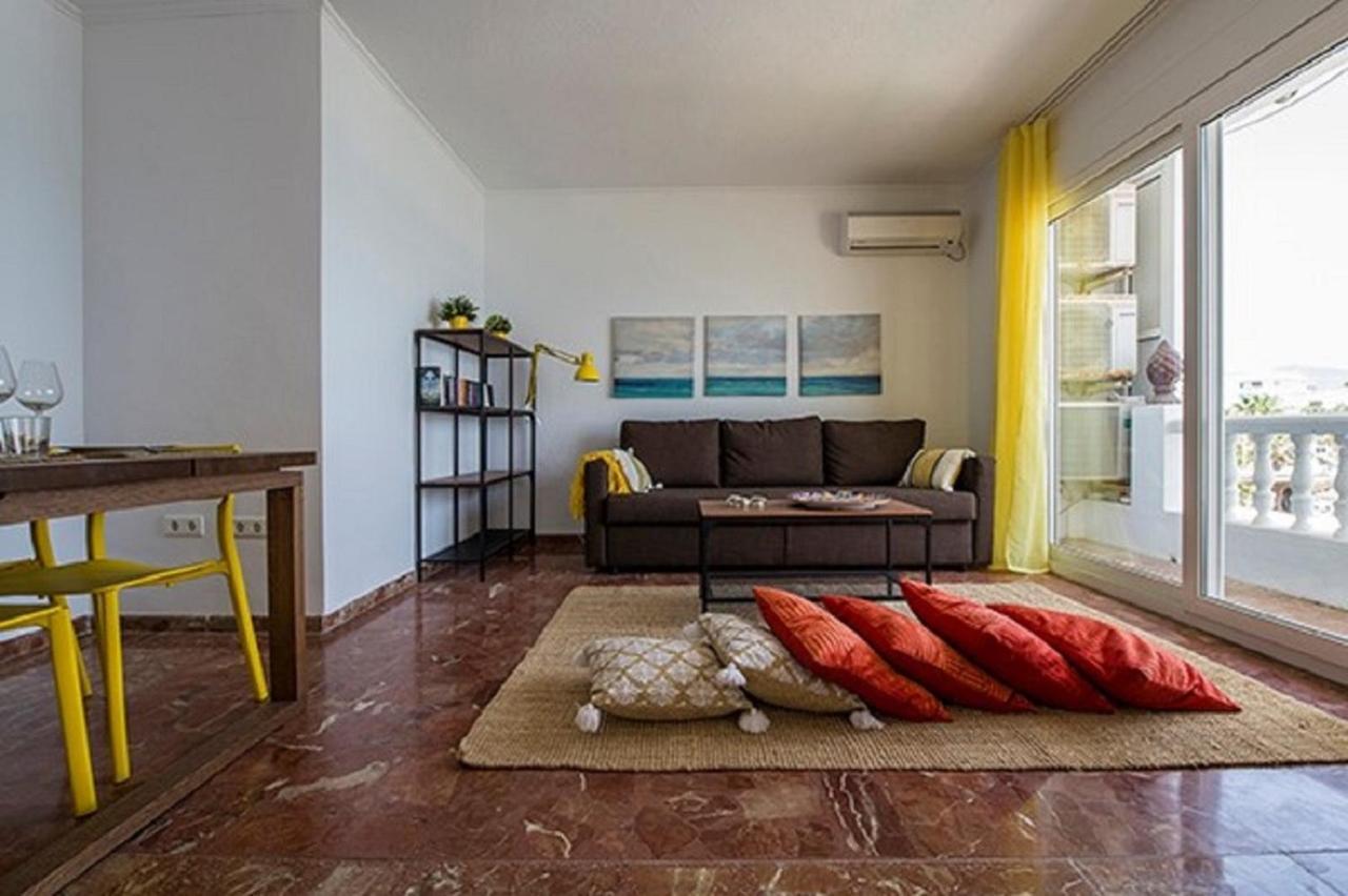 Casa Cava, C Merida 7 内尔哈 外观 照片