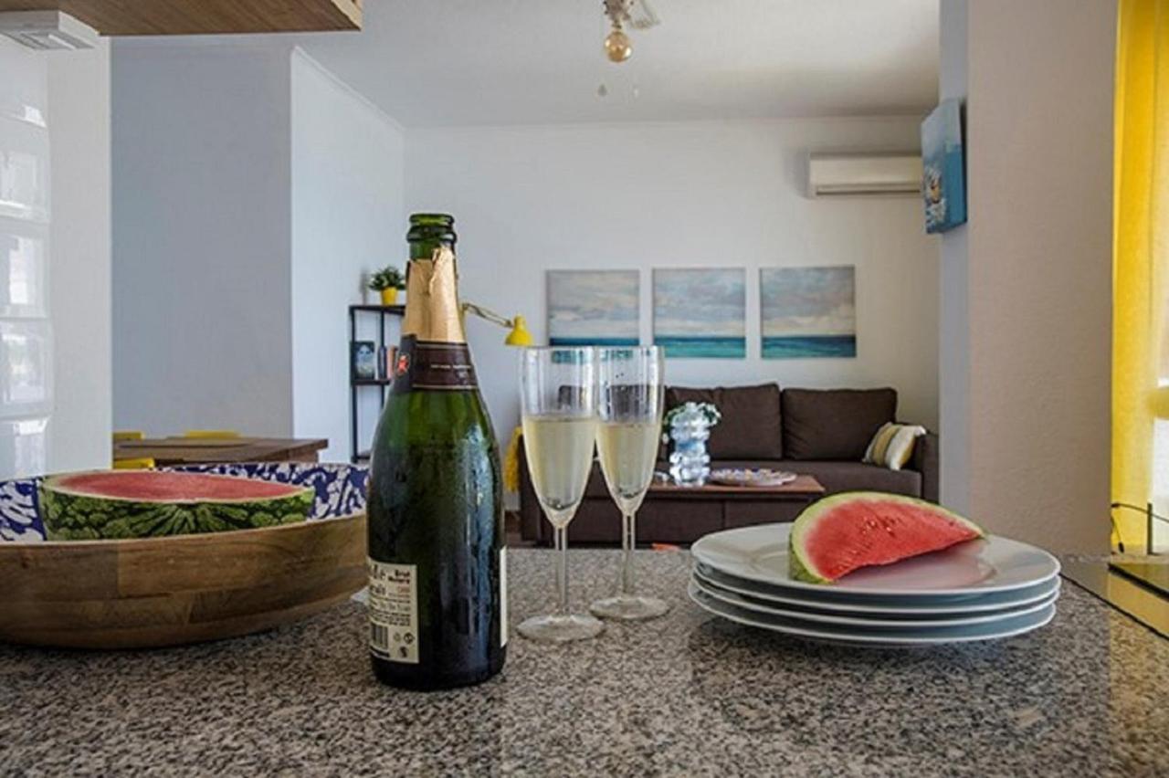 Casa Cava, C Merida 7 内尔哈 外观 照片
