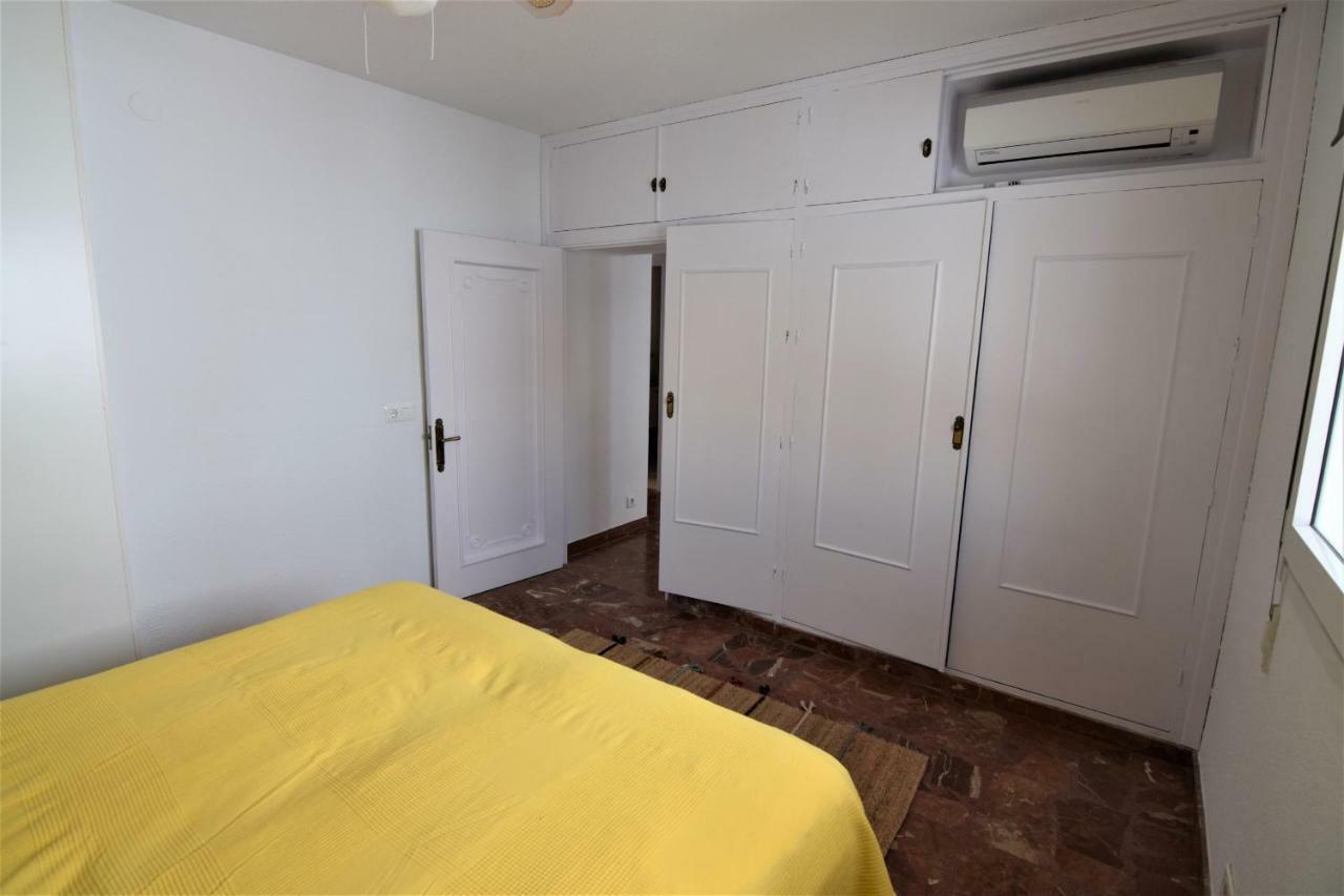 Casa Cava, C Merida 7 内尔哈 外观 照片