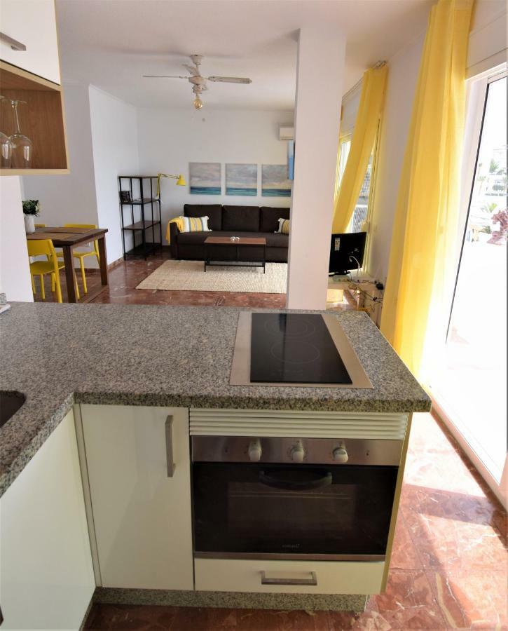 Casa Cava, C Merida 7 内尔哈 外观 照片