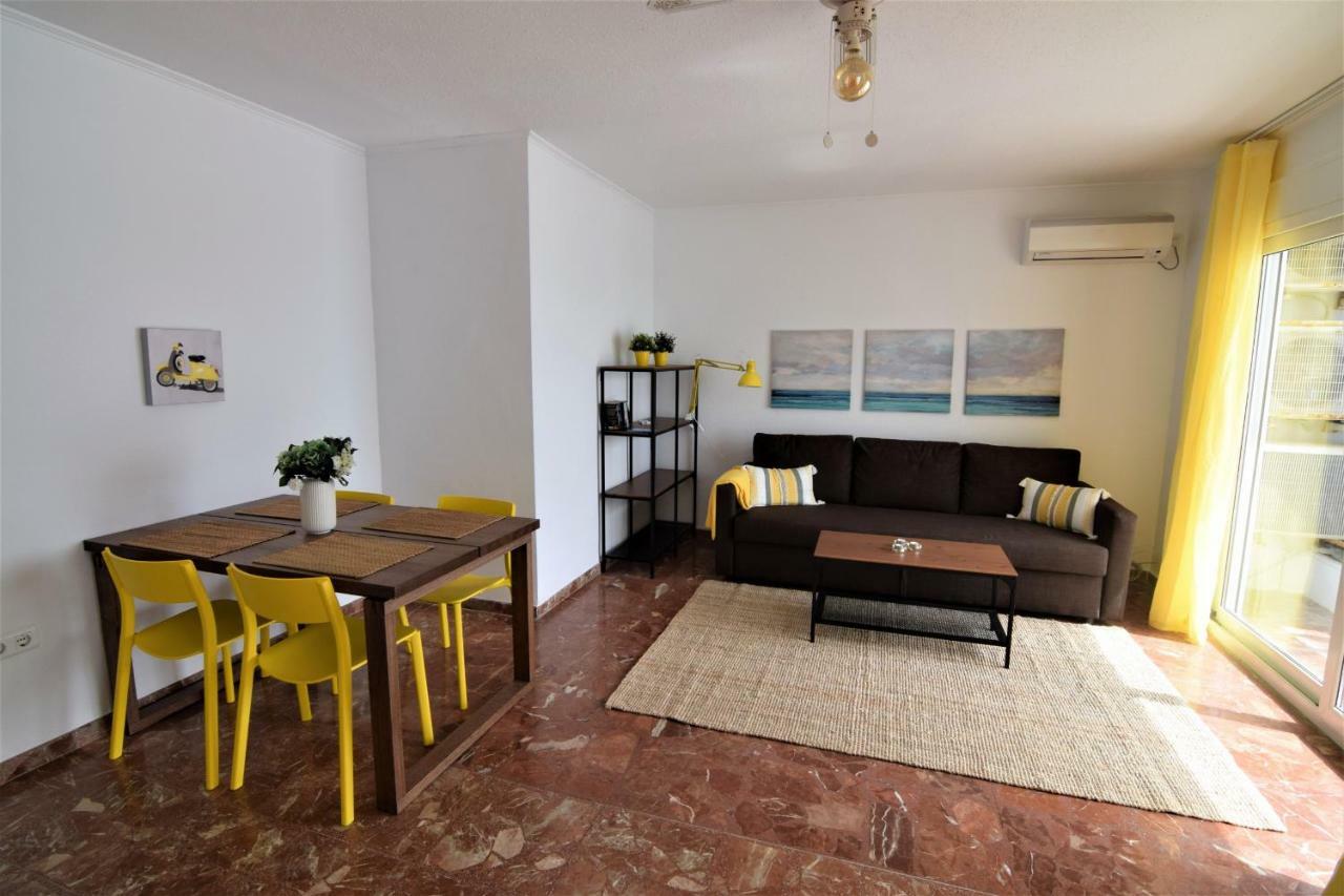 Casa Cava, C Merida 7 内尔哈 外观 照片